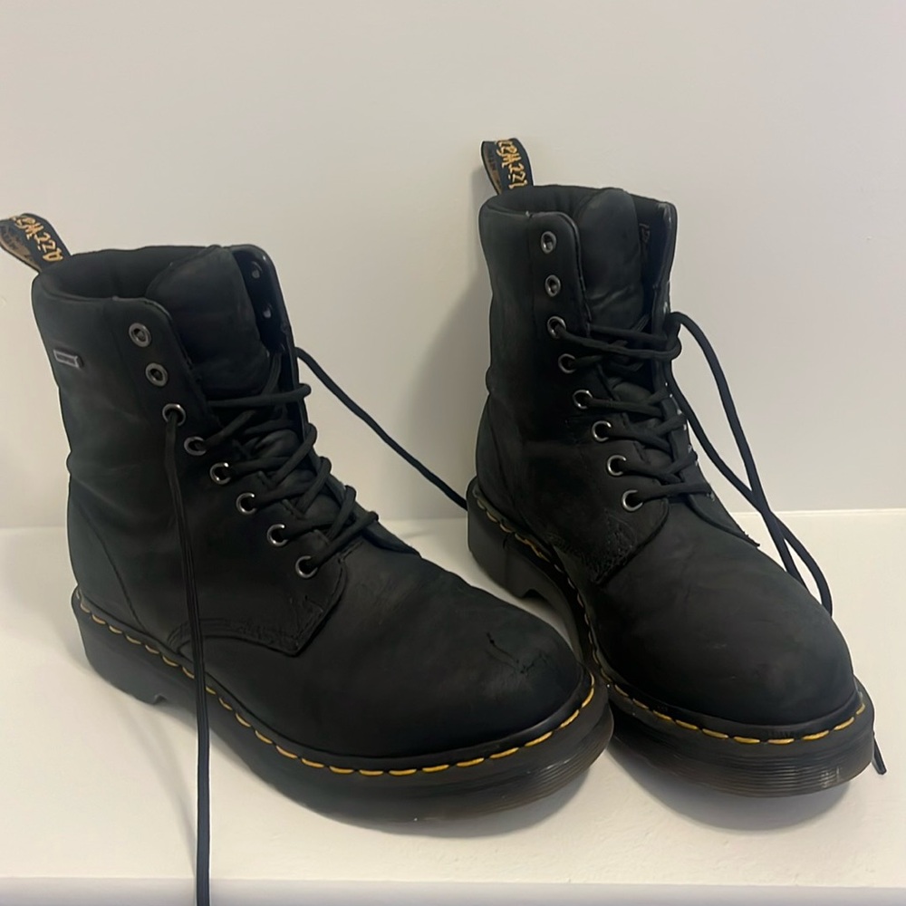Dr Marten Combat Boots